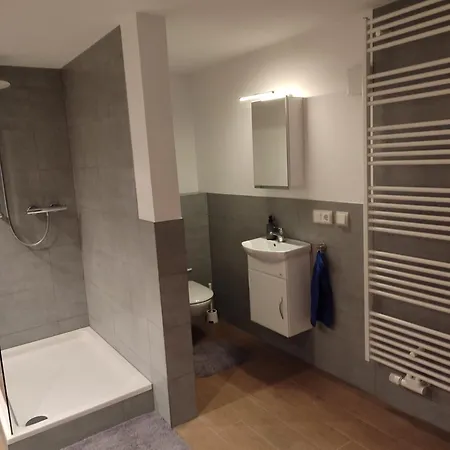 Apartment Monteurwohnung/handwerkerwohnung *